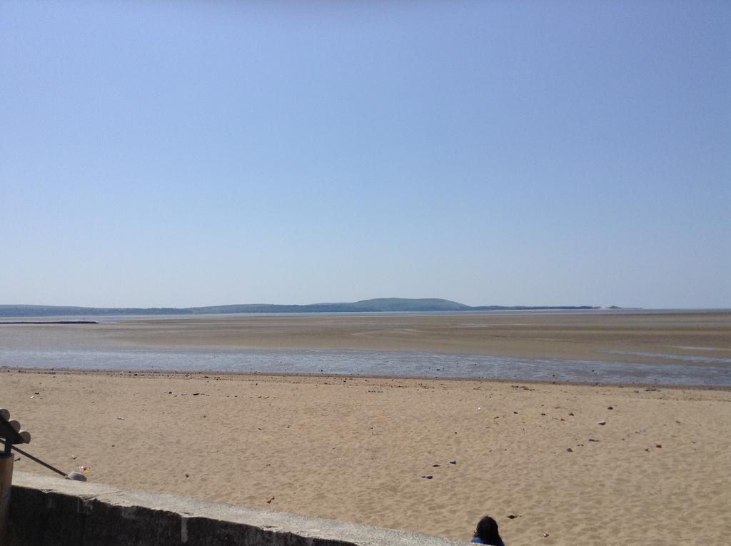 Doc Y Gogledd Llanelli Exterior foto